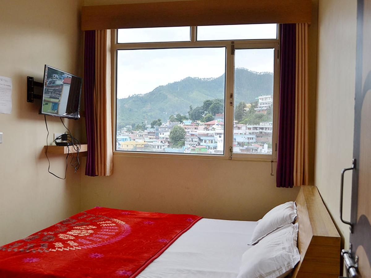 Oyo 37525 Hotel Mall Palace Pithoragarh Exterior photo