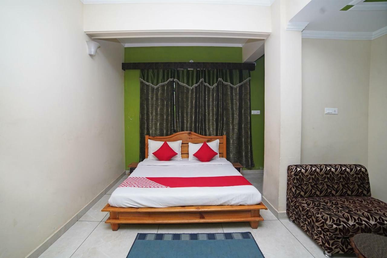 Oyo 37525 Hotel Mall Palace Pithoragarh Exterior photo